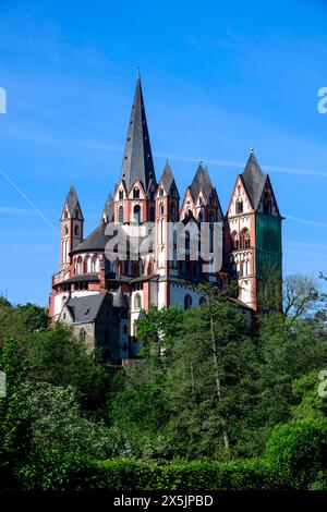 Der Limburger Dom, nach seinem Schutzpatron St. Georg auch Georgsdom genannt, ist seit 1827 die Kathedralkirche des Bistums Limburg. 10.05.24 *** der Limburger Dom, nach seinem Schutzpatron auch St. Georges Dom genannt, ist seit 1827 10 05 24 die Domkirche des Bistums Limburg Stockfoto