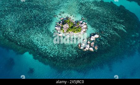 Felsen im Meer, Insel Lengkuas, Insel Belitung vor der Küste von Sumatra, Indonesien, Südostasien, Asien Copyright: MichaelxRunkel 1184- Stockfoto