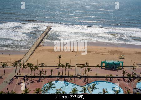 Erhöhte Aussicht auf Strände, Promenade und Indischen Ozean, Durban, Provinz KwaZulu-Natal, Südafrika, Afrika Copyright: FrankxFell 844-33347 Stockfoto