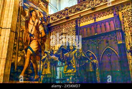 Statue Christoph Kolumbus, Kathedrale Von Sevilla, Sevilla, Andalusien, Spanien. Gebaut in den 1500er Jahren Columbus Bones in Tomb DNA getestet wie seine Knochen Stockfoto