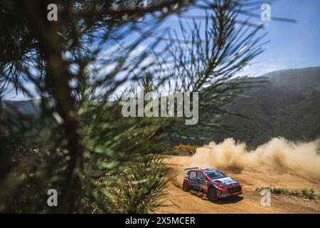 35 Kris MEEKE, Stuart LOUDON, Hyundai I2O Rally2, Aktion während der Rally de, Portugal. , . WRC World Rallye Car Championship, 9. Bis 12. Mai 2024 in Matoshinhos, Portugal - Foto Nikos Katikis/DPPI Credit: DPPI Media/Alamy Live News Stockfoto