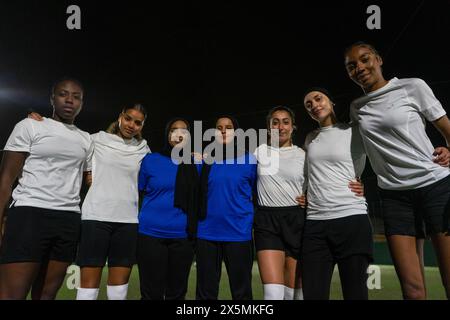 Gruppenporträt von Fußballspielerinnen Stockfoto