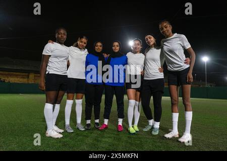 Gruppenporträt von Fußballspielerinnen Stockfoto