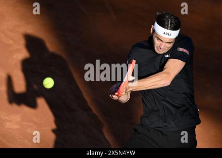 Rom, Italien. Mai 2024. Taylor Fritz während des Spiels gegen Fabio Fognini beim Internazionali BNL d’Italia 2024 Tennis Turnier im Foro Italico in Rom, Italien am 10. Mai 2024. Quelle: Insidefoto di andrea staccioli/Alamy Live News Stockfoto