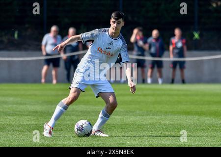 Landore, Swansea, Wales. 7. Mai 2024. Teodor Minchev aus Swansea City während des U18-Spiels zwischen Swansea City und Cardiff City in der Swansea City Academy in Landore, Swansea, Wales, Großbritannien am 7. Mai 2024. Quelle: Duncan Thomas/Majestic Media. Stockfoto