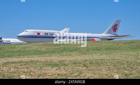 Budapest, Ungarn - 8. MAI 2024: Air China Boeing 747-400 B-2472 Passagierflugzeug mit chinesischem Präsidenten an Bord der Landung im Flughafen Budapest Liszt Ferenc Stockfoto