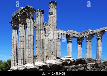 Der römische Tempel in Evora (Templo Romano, auch Diana-Tempel genannt), Portugal Stockfoto