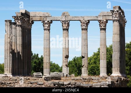 Der römische Tempel in Evora (Templo Romano, auch Diana-Tempel genannt), Portugal Stockfoto