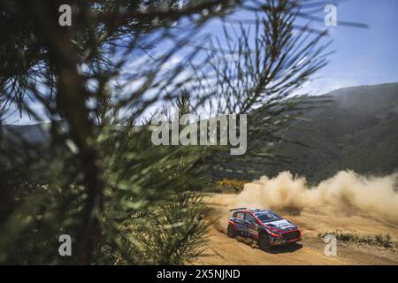 35 Kris MEEKE, Stuart LOUDON, Hyundai I2O Rally2, Aktion während der Rally de Portugal 2024, 5. Runde der WRC-Weltmeisterschaft 2024, vom 9. Bis 12. Mai 2024 in Matoshinhos, Portugal Credit: Independent Photo Agency/Alamy Live News Stockfoto