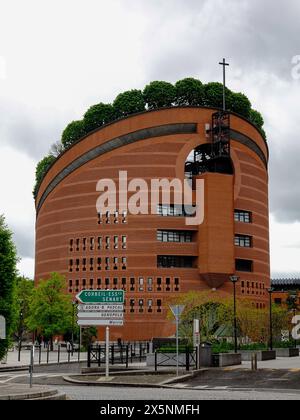 Kathedrale von Evry, Cathédrale de la Résurrection d'évry; Kathedrale von Evry der Auferstehung, römisch-katholische Kirche in der neuen Stadt Evry, Fr. Stockfoto