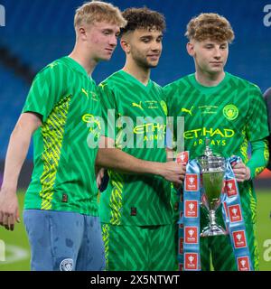 Beim Finale des FA Youth Cup zwischen Manchester City und Leeds United am Freitag, den 10. Mai 2024, im Etihad Stadium in Manchester. (Foto: Mike Morese | MI News) Credit: MI News & Sport /Alamy Live News Stockfoto