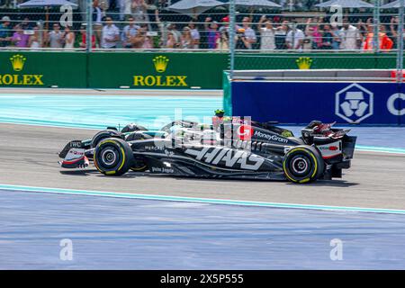 Nico Hulkenberg (DE) Haas VF-24 - Ferrari während FORMEL 1 KRYPTO. COM MIAMI GRAND PRIX, Miami International Autodrome, Miami, FL, USA Stockfoto