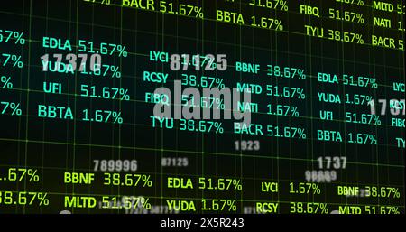 Bild der Verarbeitung von Finanzdaten und Zahlen über Raster Stockfoto