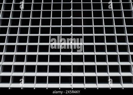 Hintergrundbild des Metallbelüftungsgitters Stockfoto