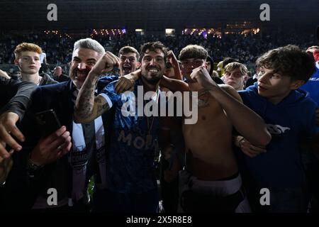 Simone Verdi (Como) beim Spiel der italienischen Serie B zwischen Como 1-1 Cosenza im Giuseppe Sinigaglia Stadium am 10. Mai 2024 in Como, Italien. Quelle: Maurizio Borsari/AFLO/Alamy Live News Stockfoto