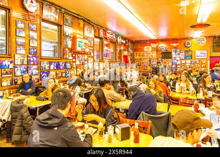 Im berühmten Katz's Deli in New York City Stockfoto