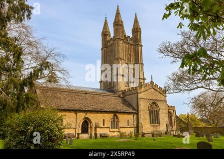 St Sampson’s Church ist die Pfarrkirche der Stadt Cricklade in Wiltshire, England. Die Kirche stammt aus dem späten 12. Jahrhundert und ist in der 1. Klasse aufgeführt Stockfoto