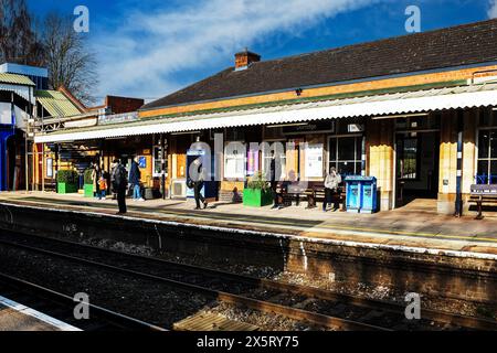 British Rail Network Rail Diesel Powered Pendler Trian Solihull West Midlands England Großbritannien Stockfoto