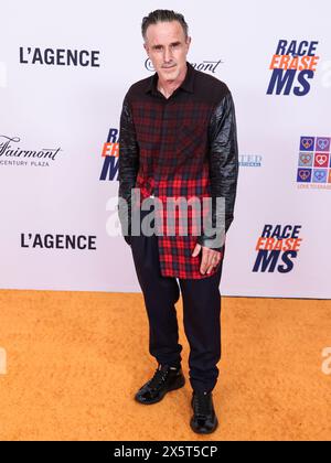 CENTURY CITY, LOS ANGELES, KALIFORNIEN, USA – 10. MAI: David Arquette kommt beim 31. Jährlichen Rennen zur Erase MS Gala 2024 an der Fairmont Century Plaza am 10. Mai 2024 in Century City, Los Angeles, Kalifornien, USA. (Foto: Xavier Collin/Image Press Agency) Stockfoto