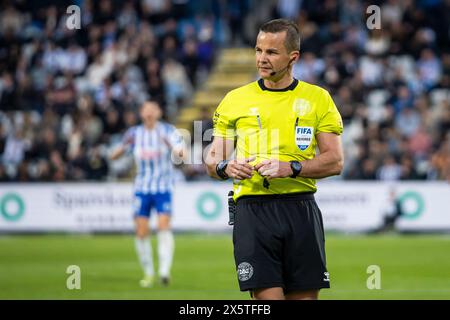 Odense, Dänemark. Mai 2024. Schiedsrichter Morten Krogh wurde während des 3F Superliga-Spiels zwischen Odense BK und Lyngby BK im Nature Energy Park in Odense gesehen. (Foto: Gonzales Photo/Alamy Live News Stockfoto