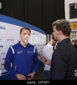 Berlin, Deutschland. Mai 2024. Berlin-Tempelhof: Das Foto zeigt den Rennfahrer Maximilian Günther (Foto: Simone Kuhlmey/Pacific Press) Credit: Pacific Press Media Production Corp./Alamy Live News Stockfoto