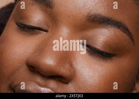 Nahaufnahme des Gesichts junger Frauen Stockfoto