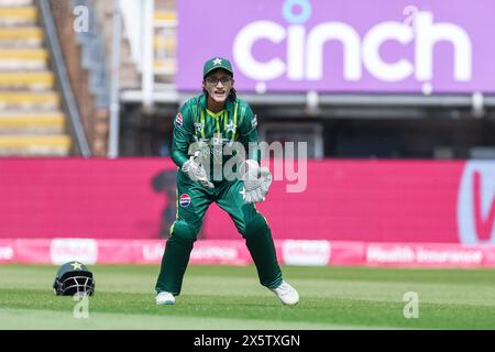 Birmingham, Großbritannien. Mai 2024. Muneeba All of Pakistan hielt Wicket während des 1. Vitality Women's IT20-Spiels zwischen England Women und Pakistan Women am 11. Mai 2024 im Edgbaston Cricket Ground in Birmingham, England. Foto von Stuart Leggett. Nur redaktionelle Verwendung, Lizenz für kommerzielle Nutzung erforderlich. Keine Verwendung bei Wetten, Spielen oder Publikationen eines einzelnen Clubs/einer Liga/eines Spielers. Quelle: UK Sports Pics Ltd/Alamy Live News Stockfoto