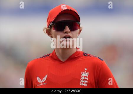 Edgbaston, Birmingham, Großbritannien. Mai 2024. 1st Vitality Womens T20 International, England gegen Pakistan; Charlie Dean of England Credit: Action Plus Sports/Alamy Live News Stockfoto