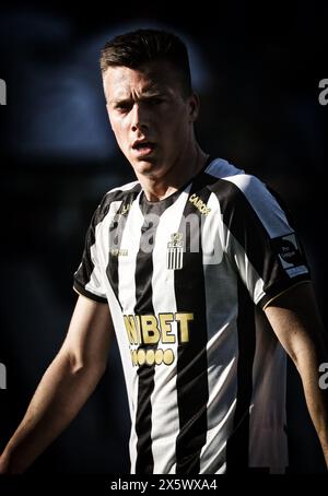 Charleroi, Belgien. Mai 2024. Charlerois Daan Heymans, das während eines Fußballspiels zwischen Sporting Charleroi und KV Kortrijk am Samstag, den 11. Mai 2024, in Charleroi, am 6/6. Tag der 2023-2024er Jupiler Pro League - Relegation Play-offs gezeigt wurde. BELGA PHOTO VIRGINIE LEFOUR Credit: Belga News Agency/Alamy Live News Stockfoto