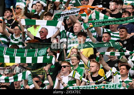 Glasgow, Großbritannien. Mai 2024. Celtic Fans während des Scottish Premiership Matches im Celtic Park, Glasgow. Der Bildnachweis sollte lauten: Neil Hanna/Sportimage Credit: Sportimage Ltd/Alamy Live News Stockfoto