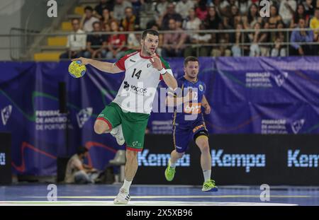 Guimarães, 05/2024 - A selecçaõ Nacional de Andebol AA de Portugal defrontou esta tarde no Pavilhão da Unidade Vimaranense a Seleção da Bósnia Herzgovina. Rui Silva&#M3;(Miguel Pereira/Global Imagens) Credit: Atlantico Press/Alamy Live News Stockfoto