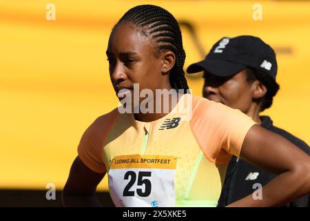 München, Deutschland. Mai 2024. München, 11. Mai 2024: Micha Powell (Kanada) vor dem 200-Meter-Lauf während des Ludwig Jall Sports Festival 2024 im Dante Stadion, München. (Sven Beyrich/SPP) Credit: SPP Sport Press Photo. /Alamy Live News Stockfoto