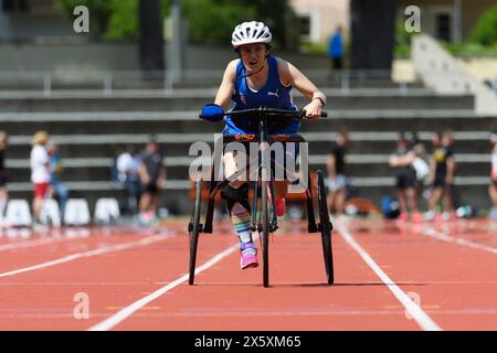 München, Deutschland. Mai 2024. München, 11. Mai 2024: Sandra Faerber mit Frame Runner beim Ludwig Jall Sports Festival 2024 im Dante Stadion München. (Sven Beyrich/SPP) Credit: SPP Sport Press Photo. /Alamy Live News Stockfoto