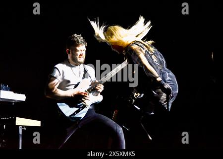 Stockton-on-Tees, Großbritannien. 11. Mai 2024. Der internationale Musikstar Paloma Faith begeisterte Fans als sie 2024 im Globe Theatre in Stockton-on-Tees auftrat. Quelle: James Hind/Alamy Live News Stockfoto