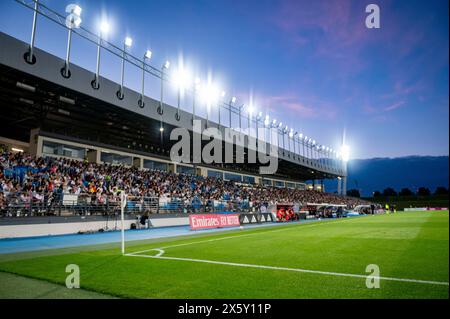 Madrid, Madrid, Spanien. Mai 2024. MADRID, SPANIEN - 11. MAI: Ein allgemeiner Überblick über das Spielfeld während des Liga-F-Spiels zwischen Real Madrid und Atletico Madrid im Estadio Alfredo Di Stefano am 11. Mai 2024 in Madrid. (Kreditbild: © Alberto Gardin/ZUMA Press Wire) NUR REDAKTIONELLE VERWENDUNG! Nicht für kommerzielle ZWECKE! Stockfoto