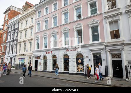 Covent Garden London, DIN TAI FUNG asiatisches und chinesisches Restaurant in der Henrietta Street, untergebracht in einem Stadthaus mit georgianischer Architektur, England, Großbritannien Stockfoto