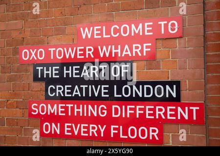 Oxo Tower Wharf auf der Southbank, London, kreative Räume und Cafés Restaurants, England, Großbritannien, 2023 Stockfoto