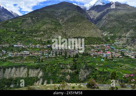 Keylong, Hauptquartier von Lahul und spiti himachal pradesh indien. Gelegen am Manali-Leh Highway am Ufer des Bhaga Flusses. Von K aus gesehen Stockfoto