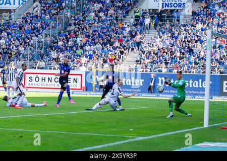 11.05.2024, Fußball 3. Liga, Saison 2023/24, 37. Spieltag: Waldhof Mannheim gegen SV Sandhausen (4:2). Terrence Boyd (13, Waldhof Mannheim) erzielt da Stockfoto