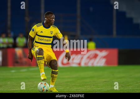 Luis Advincula - Sportivo Trinidense (1) gegen Club Atletico Boca Juniors (2) Spiel, Phase Gruppe (Gruppe D) CONMEBOL Sudamericana 2024. Stockfoto