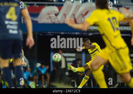 Luis Advincula - Sportivo Trinidense (1) gegen Club Atletico Boca Juniors (2) Spiel, Phase Gruppe (Gruppe D) CONMEBOL Sudamericana 2024. Stockfoto