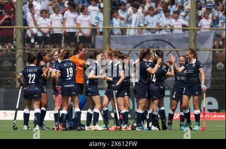 Antwerpen, Belgien. Mai 2024. Die Spieler von Gantoise wurden am Beginn eines Hockeyspiels zwischen Gantoise und Braxgata am Sonntag, den 12. Mai 2024 in Antwerpen, dem Rückspiel der Endspiele der belgischen Hockey League in der Saison 2023-2024, dargestellt. BELGA PHOTO VIRGINIE LEFOUR Credit: Belga News Agency/Alamy Live News Stockfoto