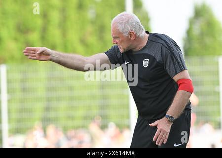 Aalter, Belgien. Mai 2024. Cheftrainer Guido Brepoels aus Genk, dargestellt während eines Frauenfußballspiels zwischen Club Brugge Dames YLA und KRC Genk Ladies am 8. Spieltag im Play-off 1 der Saison 2023 - 2024 der Belgischen Lotto Womens Super League, am Samstag, 11. Mai 2024 in Aalter, BELGIEN. Quelle: Sportpix/Alamy Live News Stockfoto