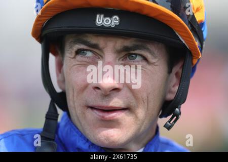 Jockey Wayne Lordan, nachdem er Igor Strawinsky beim Derby Trials Day auf der Leopardstown Racecourse in Dublin zum Sieg beim FITZ AGRIPLANT Maiden gefahren hatte. Bilddatum: Sonntag, 12. Mai 2024. Stockfoto