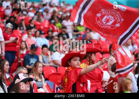 Wembley Stadium, London, Großbritannien. Mai 2024. FA Cup-Finale für Damen, Manchester United gegen Tottenham Hotspur; Manchester United Fans Credit: Action Plus Sports/Alamy Live News Stockfoto