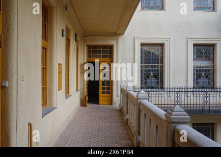 Budapest, Nagymezö utca 8, Wohnhaus, Architekt Gyula Fodor, 1912 // Budapest, Nagymezö utca 8, Apartmentgebäude des Architekten Gyula Fodor, 1912 *** BU Stockfoto