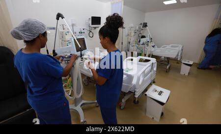 porto seguro, bahia, brasilien - 20. oktober 2023: Intensivstation eines öffentlichen Krankenhauses in der Stadt Porto Seguro. Stockfoto