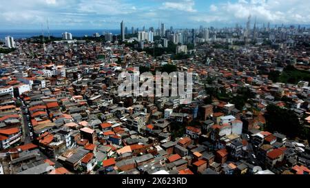 Häuser in salvador salvador, bahia, brasilien - 10. april 2024: Blick auf das Wohngebiet in der Stadt Salvador. SALVADOR BAHIA BRASILIEN Copyright: XJoaxSouzax 100424JOA005 Stockfoto