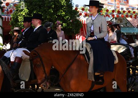 Flamenco, Abril Fair, Aprilmesse, Pferd, Sevilla, Reiter, Reiterin, Andalusien, Spanien, Beauty, Feria de Abril in Sevilla Stockfoto