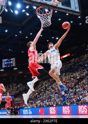 Mailand, Italien. Mai 2024. Quinn Ellis (Dolomiti Energia Trento) während der Playoff - EA7 Emporio Armani Milano vs Dolomiti Energia Trento, italienische Basketball Serie A Spiel in Mailand, Italien, 12. Mai 2024 Credit: Independent Photo Agency/Alamy Live News Stockfoto